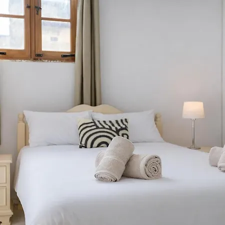 公寓 Historic Palazzino In The Heart Of By Sf Homes *