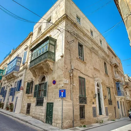 Historic Palazzino In The Heart Of By Sf Homes 森格莱阿