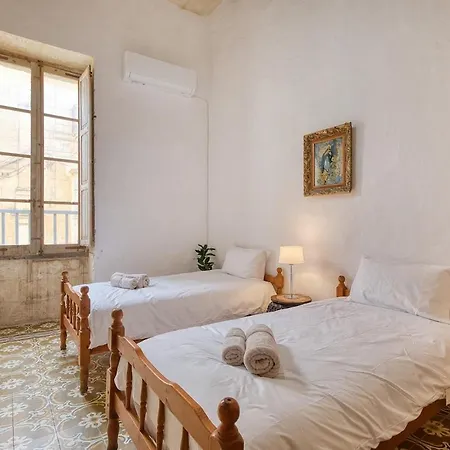 Historic Palazzino In The Heart Of By Sf Homes 公寓 *