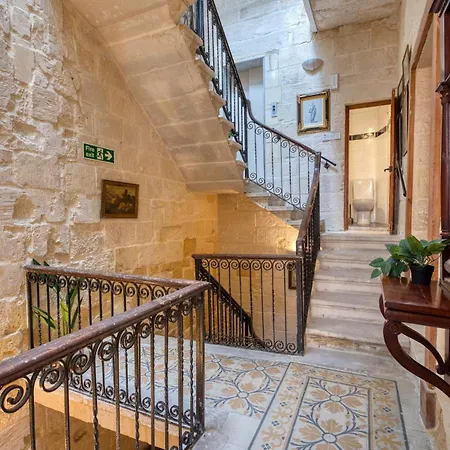Historic Palazzino In The Heart Of By Sf Homes 森格莱阿